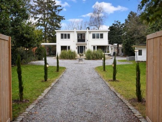 ACHEL: Karakteristieke woning te koop 